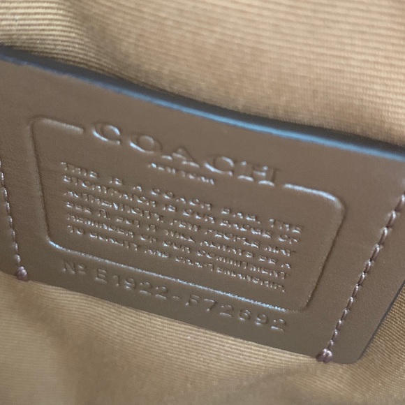 COACH AUTHENTIC Large Paxton Duffle - Picture 6 of 8